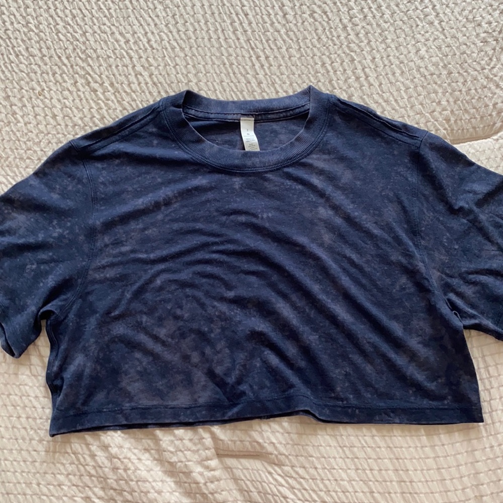 Lululemon Crop Tee